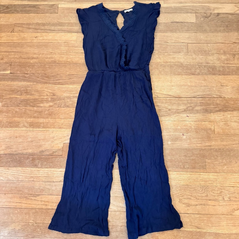 Maurices navy blue cap sleeve crinkle jumper jumpsuit size XS
 b52